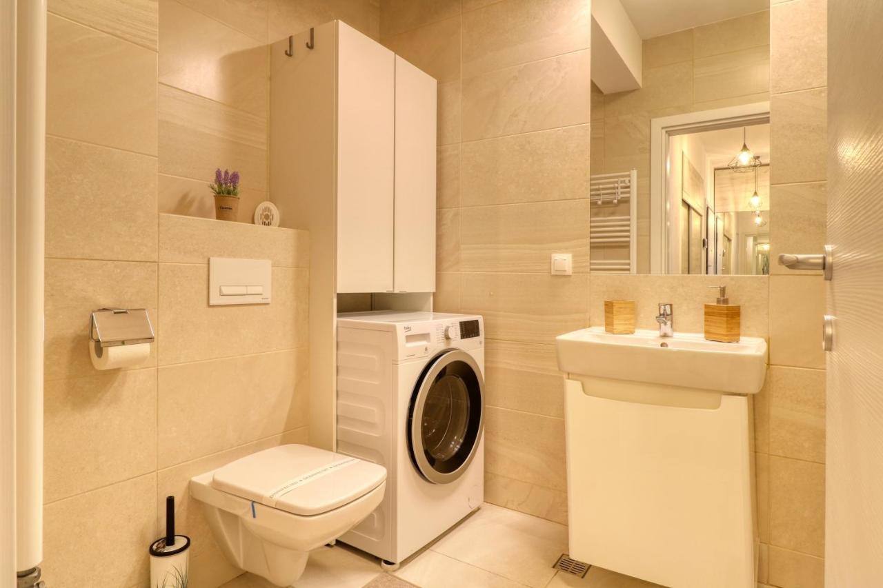 Relaxation Station - My Charming, Cosy&Inviting Apt - Smart Thermostat - Private Parking - Ior Park - Long Term Price Cuts Bucharest Luaran gambar