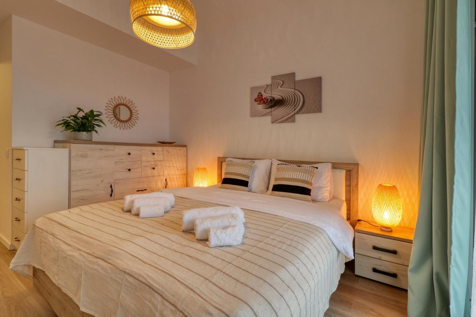 Relaxation Station - My Charming, Cosy&Inviting Apt - Smart Thermostat - Private Parking - Ior Park - Long Term Price Cuts Bucharest Luaran gambar