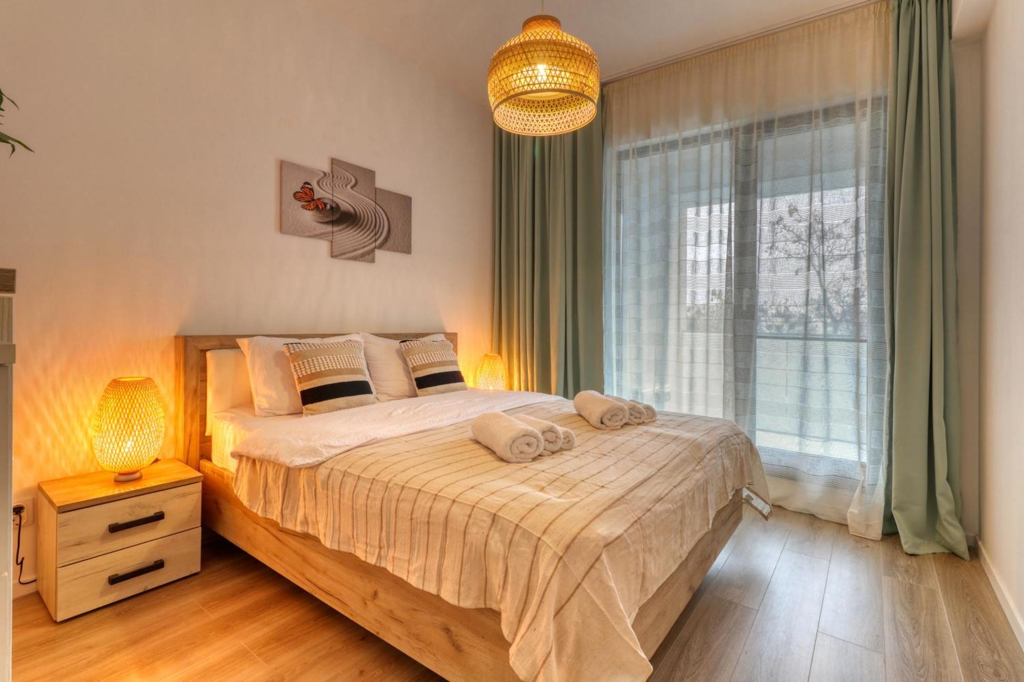 Relaxation Station - My Charming, Cosy&Inviting Apt - Smart Thermostat - Private Parking - Ior Park - Long Term Price Cuts Bucharest Luaran gambar